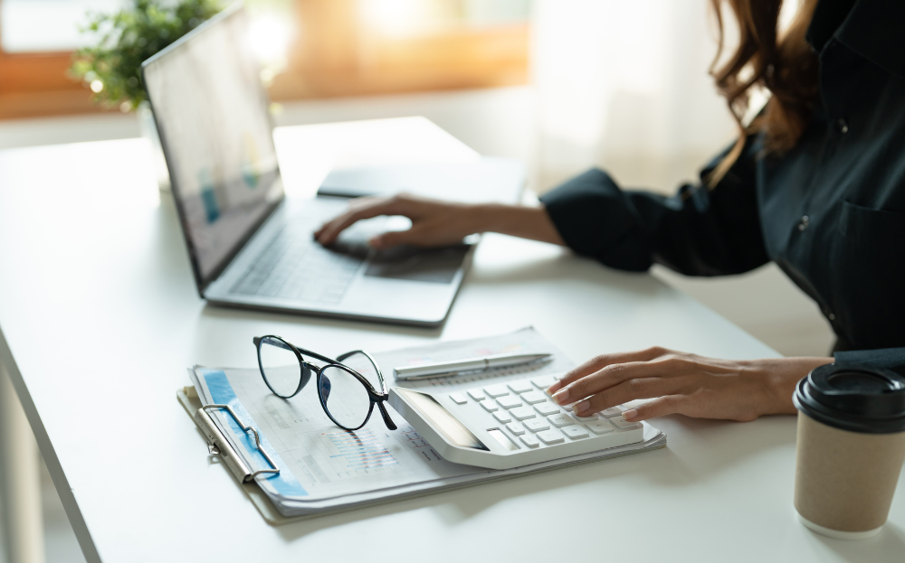 Cara Cerdas Mengelola Materi Keuangan di Era Digital untuk Anak Muda